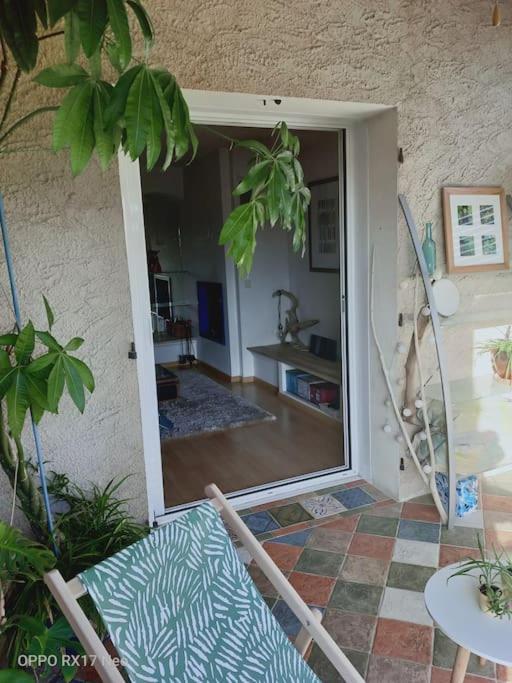Appartement Au Coeur Du Village De Callian ภายนอก รูปภาพ