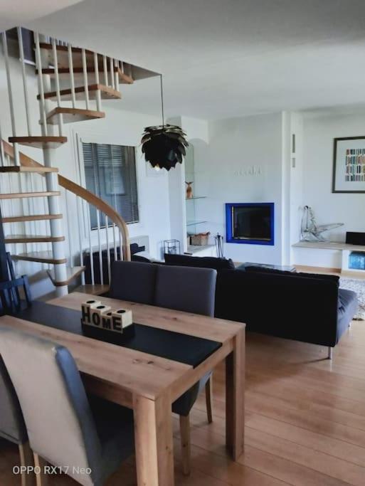 Appartement Au Coeur Du Village De Callian ภายนอก รูปภาพ