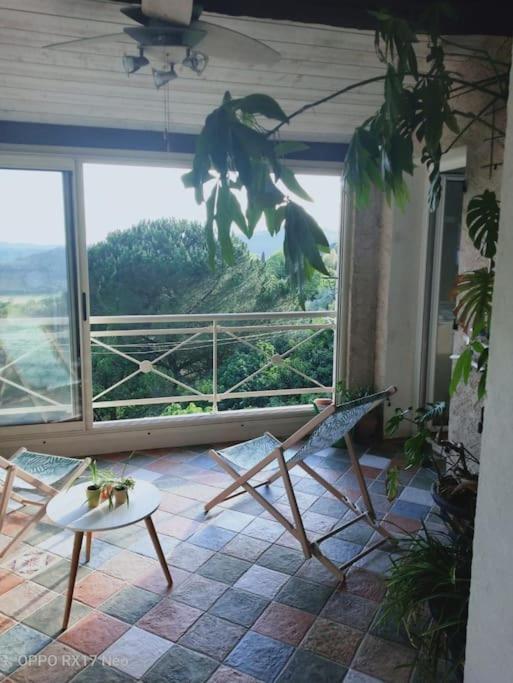 Appartement Au Coeur Du Village De Callian ภายนอก รูปภาพ