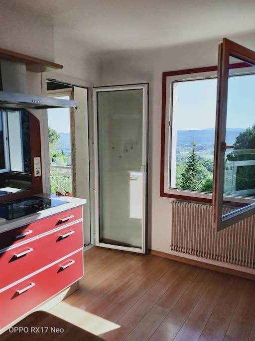 Appartement Au Coeur Du Village De Callian ภายนอก รูปภาพ